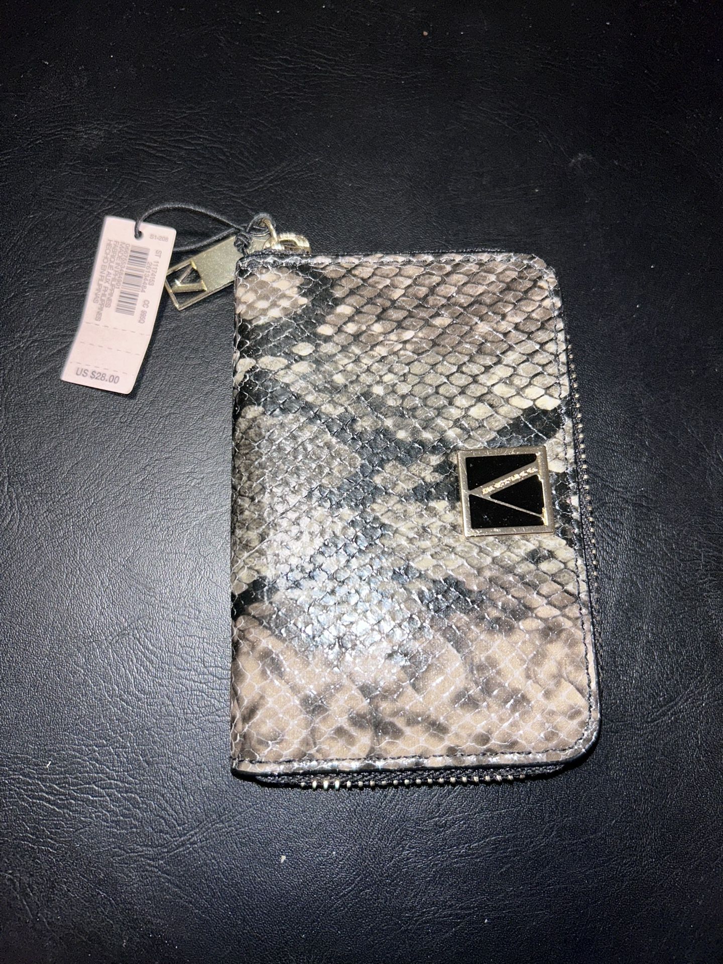 VS Mini Wallet . Never Used .