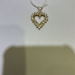 10k Heart Pendant With 1.25ct Tw Diamond 