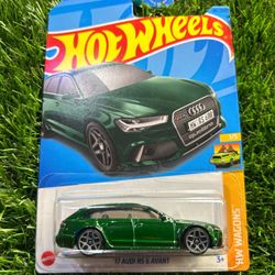 Green Hot Wheels Audi RS 5 Avant diecast car #HotWheels #DiecastCars