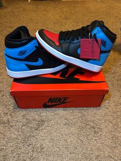 Jordan 1's UNC to CHI  Women’s 8/ Men 6.5
