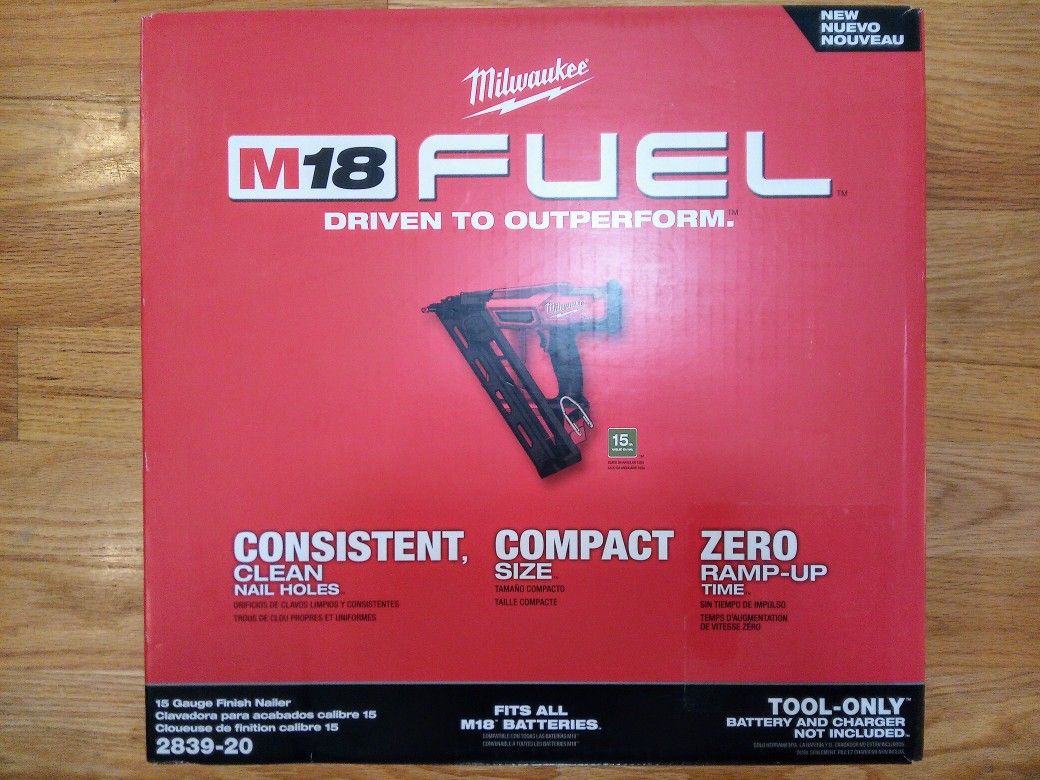 Milwaukee M18 Fuel 15 GA Finish Nailer