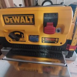 Dewalt Dw735 13" Planer,new