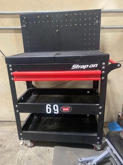 Black roll toolbox/cart