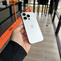 Apple iPhone 16 Pro 256GB AT&T/Cricket! 90 day warranty! We offer financing $60 down!