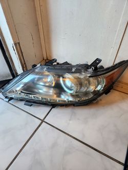 2013,2015 lexus es350 lh headlight