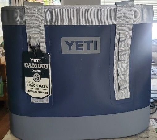 Yeti Camino Beach Bag