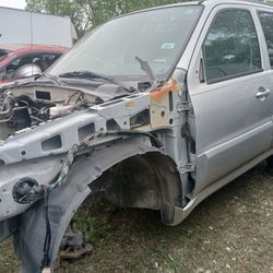 Parts Only 2006 Mazda Tribute