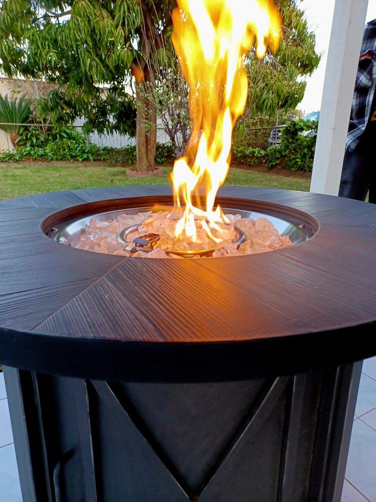 Exclusive Hampton Bay
Park Canyon 35 in. Round Steel Propane Fire Pit Kit