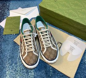 Gucci shoes 1977 low tops
