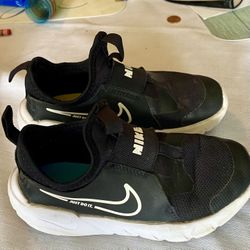 Boys 12C Nike & Boots