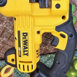 DEWALT 20V MAX  LITHIUM ION CORDLESS  THREADED  ROD CUTTER  (TOOL ONLY)