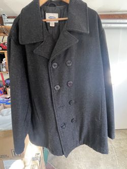 Old Navy peacoat ( Size Xl ) In Good Condition, It’s just Missing a Button ( Price $10 )