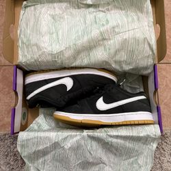 Nike Dunk Low SB ‘Black Gum’ 