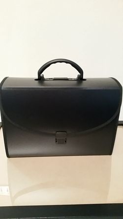 ACCORDION FOLDER