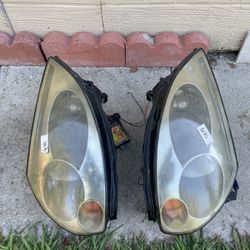 Infiniti G35 Headlights Front Lights Lamp 