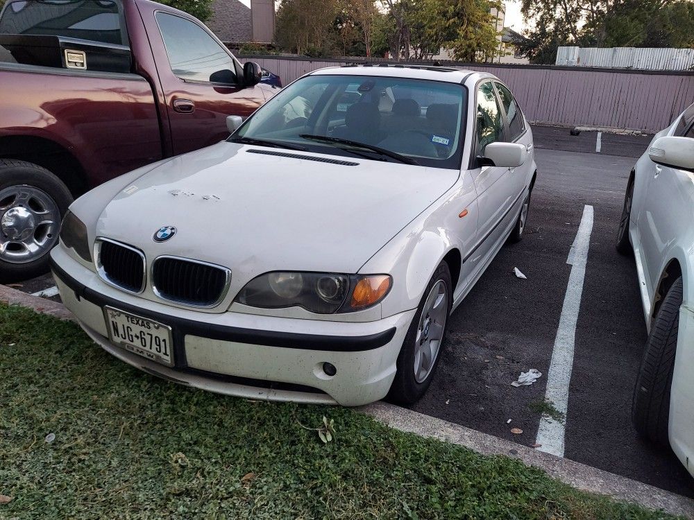 2003 BMW 325i