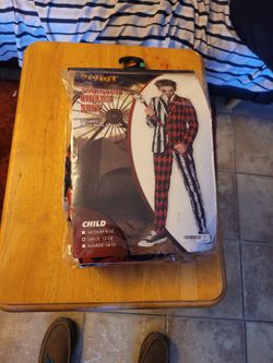 Disfraz Para Niño Size L. 12.14.   13.00 Omo