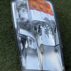 2016 Ram 2500 Headlights 
