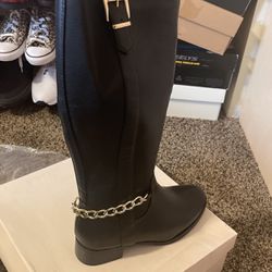 Black Boots Size 5.5