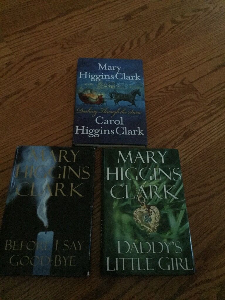 Mary Higgins Clark Book Lot