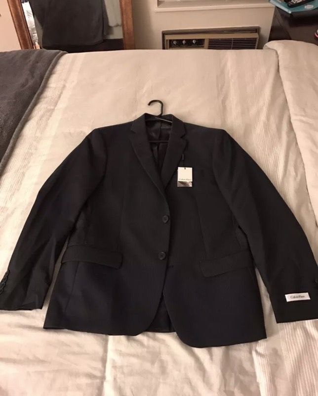 Bnwt Calvin Klein slim fit 40s navy blazer for Sale in Secaucus, NJ -  OfferUp
