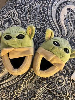 Yoda Slippers