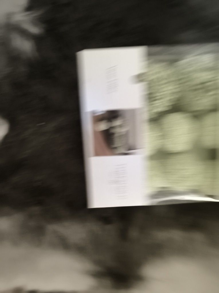 Threshold Vase Filler