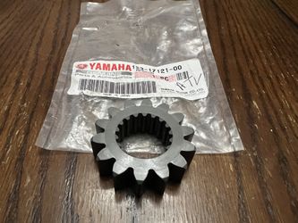 Yamaha Second Gear Pinion OEM