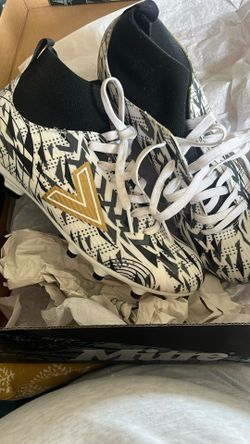 Mitre Men’s Soccer Cleats Size 7