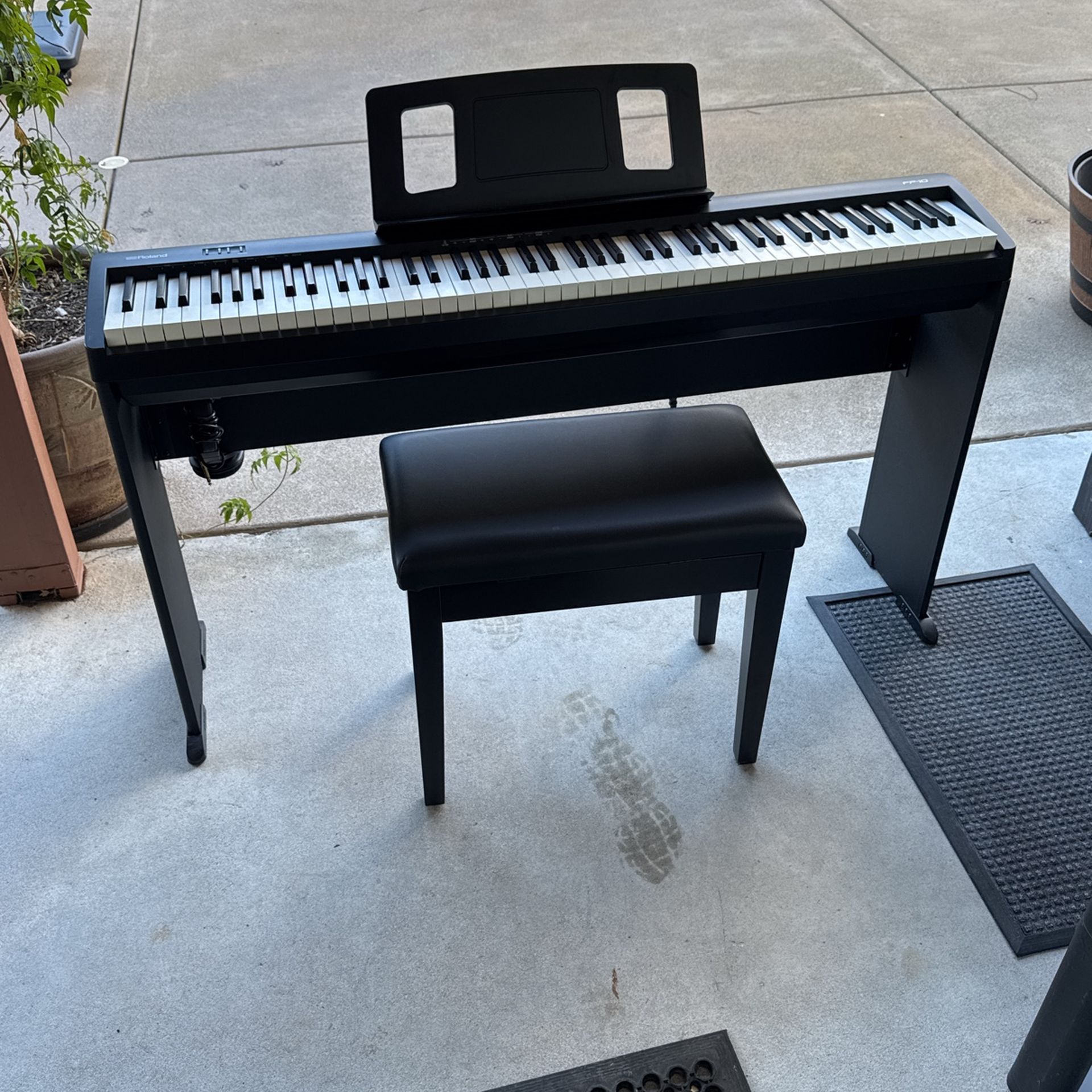 Roland Piano Synthesizer FP-10