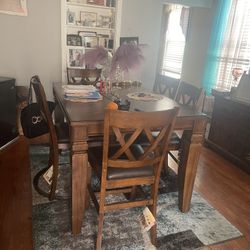 Dinette Set With Serving Table