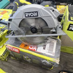 RYOBI 14 Amp 7-1/4 in. Circular Saw with Laser
