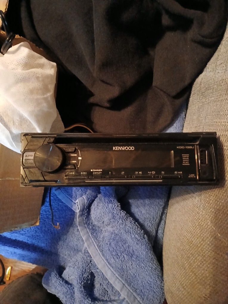 Kenwood KDC 138u Cd Receiver