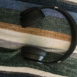 Beats Solo 4 