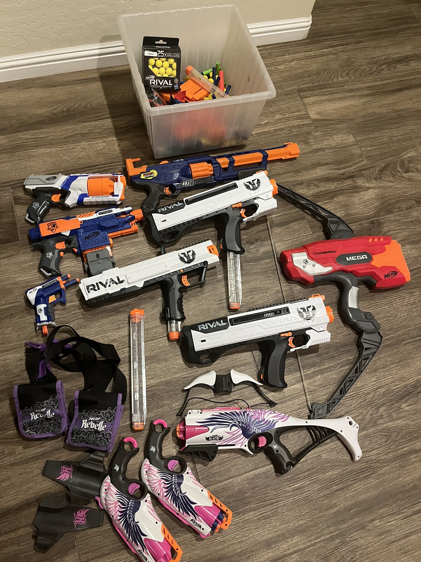 Nerf Guns & Accessories 