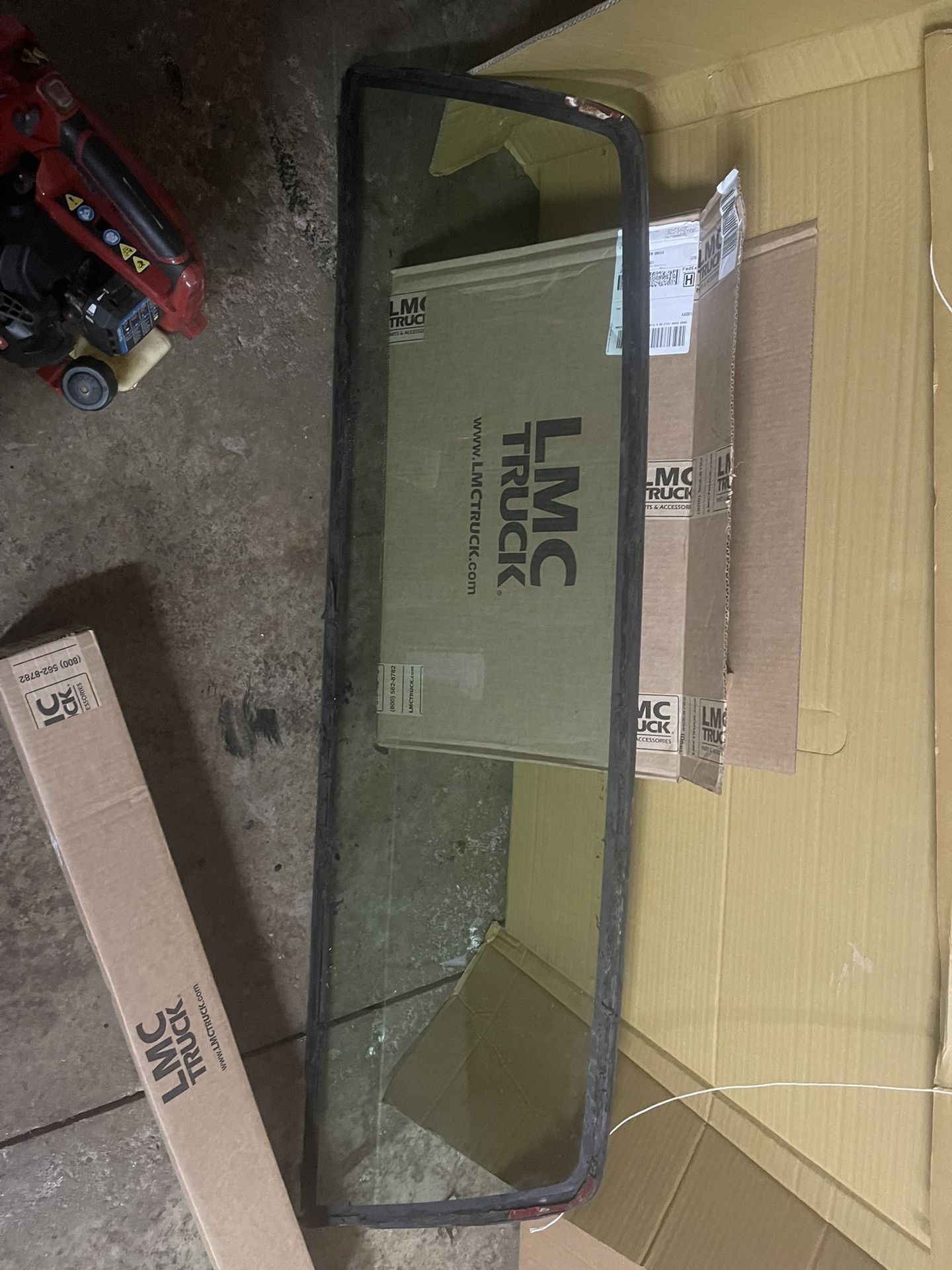 1996 Chevrolet 1500 Rear Solid Window