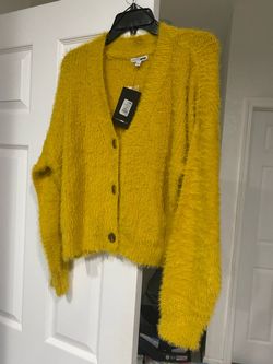 Sweater , Brand New , Size  Large