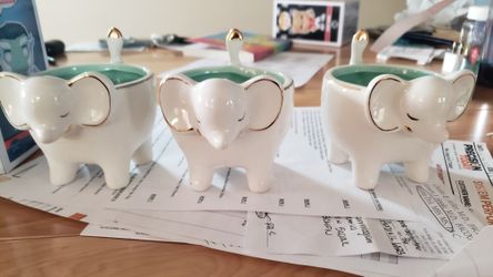 THREE ELEPHANT MODERN EXPRESSIONS TRINKET TRAYS