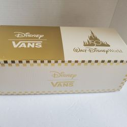 2022 DISNEY PARKS 50TH ANNIVERSARY VANS SLIP-ON SNEAKER SHOES M/10 NWT SOLD OUT!