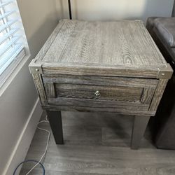 2 End Tables