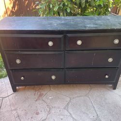 Free dresser