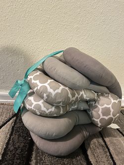Breastfeeding Nursing Pillow