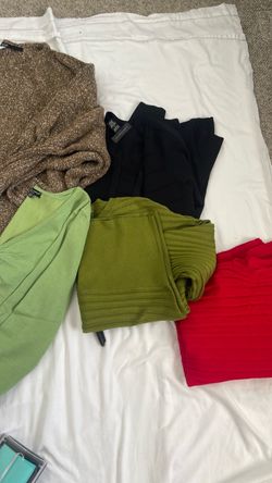 Women's Clothing  lot of 10 Pieces