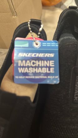 Skechers Go Walk Size 7