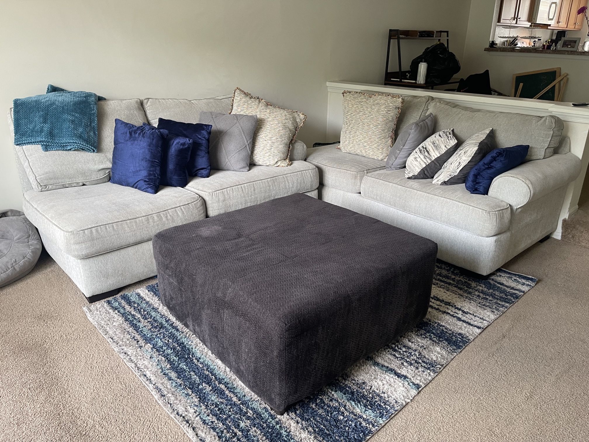 Couch Set With Ottoman