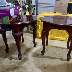 Side Tables 