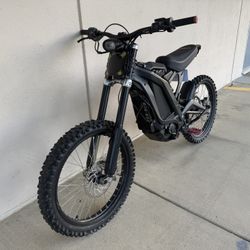 2023 Surron LBX Light Bee x