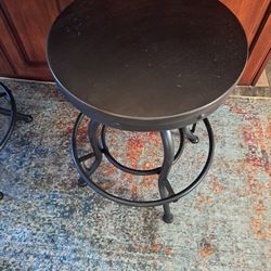 Set of 4 Adjustable Bar Stools