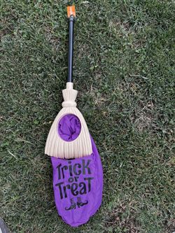 New kids Trick or Treat Broom Bag
