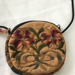 Vintage Pouch